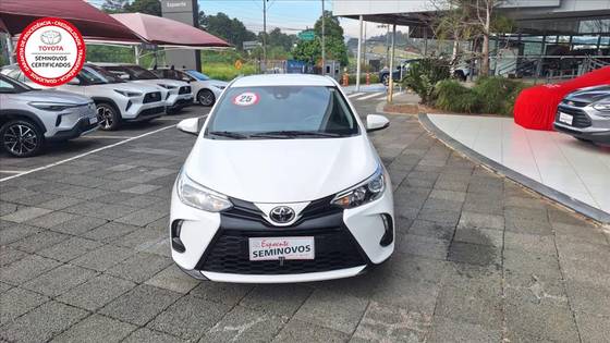 TOYOTA YARIS 1.5 16V FLEX SEDAN XS MULTIDRIVE TOYOTA YARIS 1.5 16V FLEX SEDAN XS MULTIDRIVE
